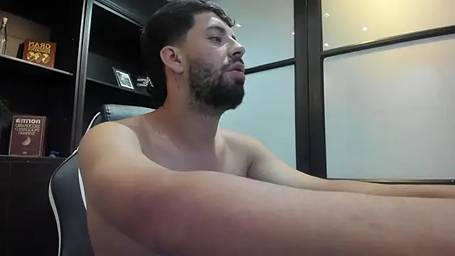 JhoanMontes online show from 10.23.25