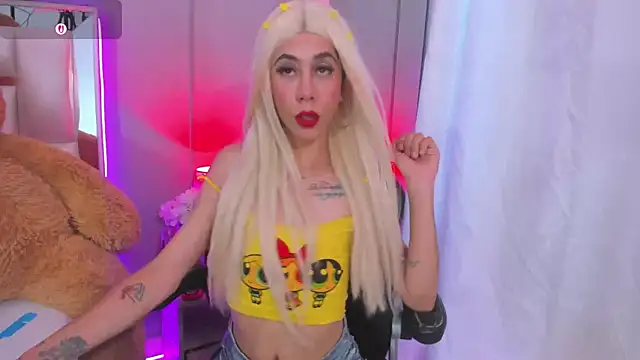 Snapshot of Darlyn_tenderhot__ chatting on 09.28.25 Darlyn tenderhot online show from 09.28.25