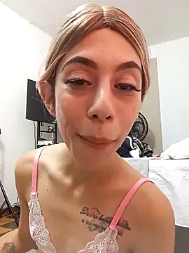 Darlyn tenderhot   online show from 03.08.26