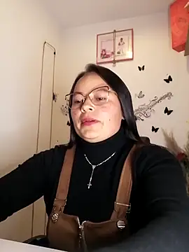 Daliz Leon online show from 09.28.25