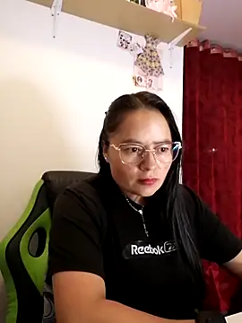 Daliz Leon online show from 10.09.25