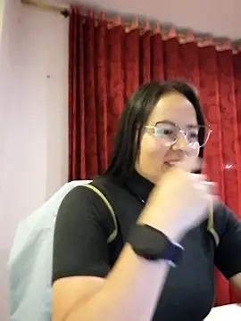 Daliz Leon online show from 10.11.25