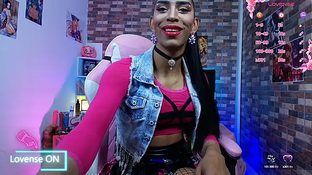 Starhott  online show from 09.11.25