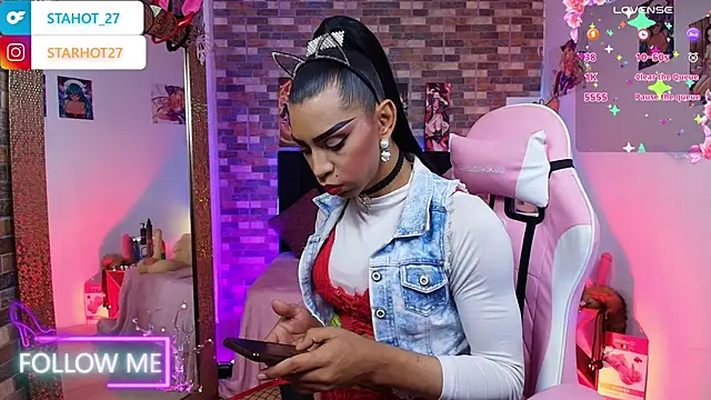 Starhott  online show from 10.04.25