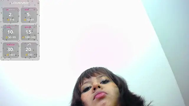 SHENOA HUNTER online show from 11.07.25