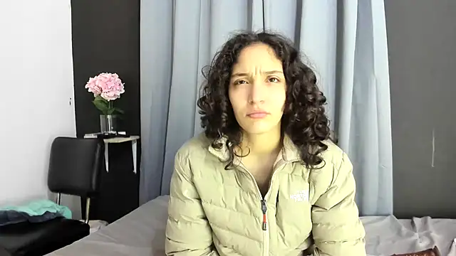 TeensNews18 online show from 11.20.25