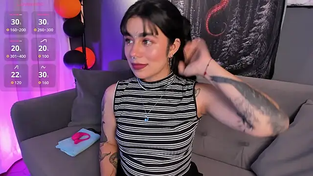 flower smith  online show from 10.22.25