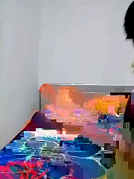 Snapshot of Banouti_23 chatting on 09.17.25 Banouti 23 online show from 09.17.25