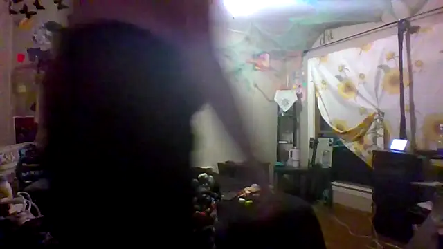 Snapshot of Bored_Grandma chatting on 09.19.25 Bored Grandma online show from 09.19.25