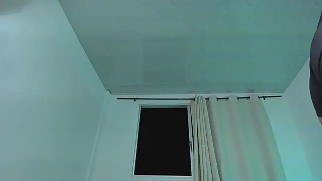 Selenafox 0 online show from 09.13.25