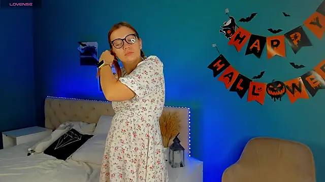 BattyBaker online show from 10.24.25