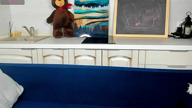 BattyBaker online show from 10.31.25