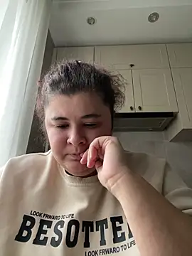 AliceCurlyX online show from 02.17.26