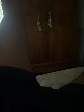 Snapshot of Senurak99 chatting on 10.02.25 Senurak99 online show from 10.02.25