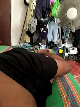 Snapshot of Senurak99 chatting on 11.09.25 Senurak99 online show from 11.09.25