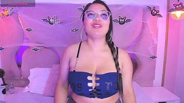 AbbieJoness   online show from 10.14.25