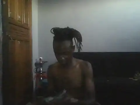 Snapshot of Nykho17 chatting on 10.16.25 Nykho17 online show from 10.16.25