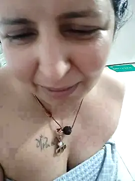 Snapshot of Jann_Riya333 chatting on 10.13.25 Jann Riya333 online show from 10.13.25