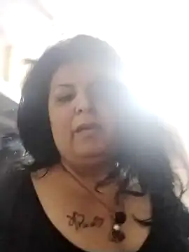 Snapshot of Jann_Riya333 chatting on 11.15.25 Jann Riya333 online show from 11.15.25