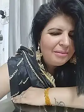 Snapshot of Jann_Riya333 chatting on 05.12.26 Jann Riya333 online show from 05.12.26