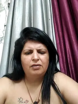 Snapshot of Jann_Riya333 chatting on 05.31.26 Jann Riya333 online show from 05.31.26