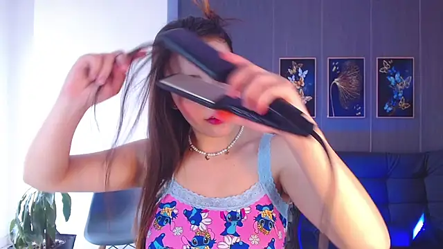 Snapshot of melodydoll chatting on 10.03.25 melodydoll online show from 10.03.25