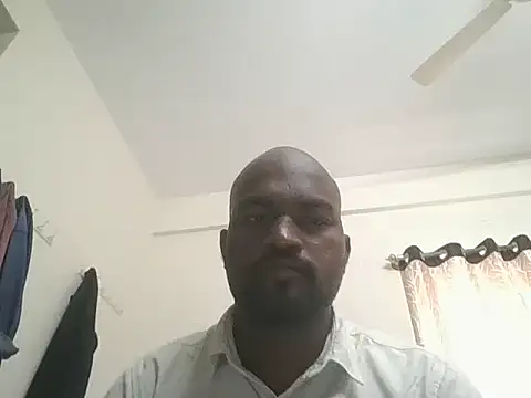 Snapshot of king_godgm chatting on 10.30.25 king godgm online show from 10.30.25