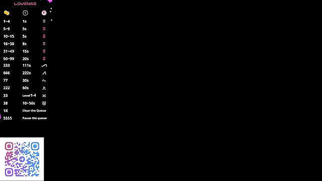 Snapshot of KiraVelvet chatting on 10.29.25 KiraVelvet online show from 10.29.25