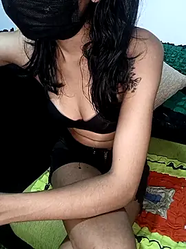 Snapshot of emali_baba chatting on 05.03.26 emali baba online show from 05.03.26