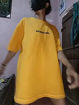 Snapshot of emali_baba chatting on 07.19.26 emali baba online show from 07.19.26