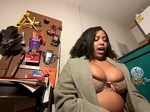 princesslivv online show from 12.19.25