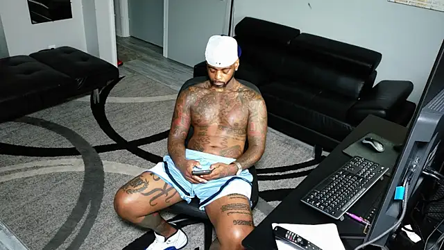 SLANGONDEMHOES online show from 09.30.25