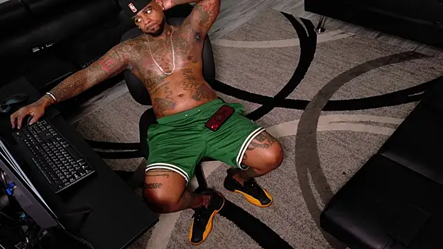 SLANGONDEMHOES online show from 03.18.26