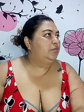 curvy diva  online show from 10.12.25