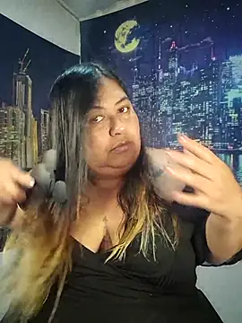 curvy diva  online show from 04.15.26