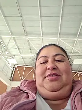 curvy diva  online show from 04.16.26