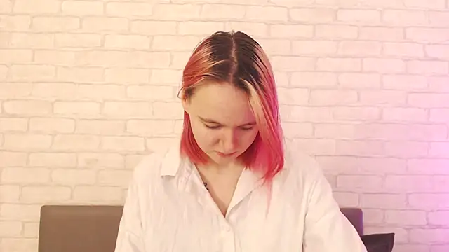 Ericha Stone online show from 11.30.25