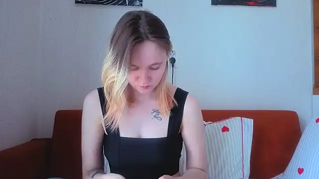 Snapshot of Ericha_Stone chatting on 07.15.26 Ericha Stone online show from 07.15.26