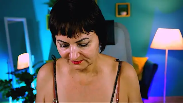 HelenBeler online show from 11.16.25