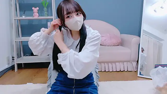 Snapshot of Mashiro-chan chatting on 09.23.25 Mashiro-chan online show from 09.23.25