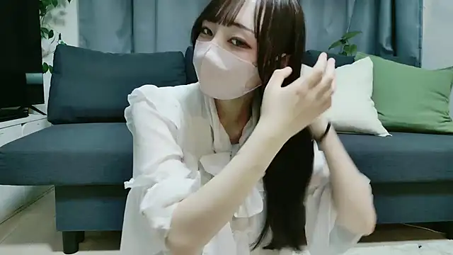 Snapshot of Mashiro-chan chatting on 09.29.25 Mashiro-chan online show from 09.29.25