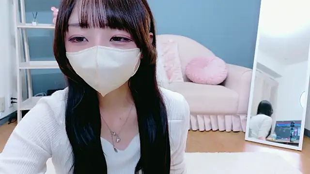 Snapshot of Mashiro-chan chatting on 10.03.25 Mashiro-chan online show from 10.03.25