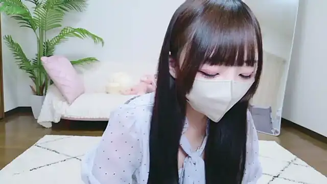 Snapshot of Mashiro-chan chatting on 11.01.25 Mashiro-chan online show from 11.01.25