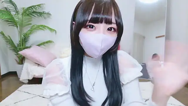 Snapshot of Mashiro-chan chatting on 11.05.25 Mashiro-chan online show from 11.05.25