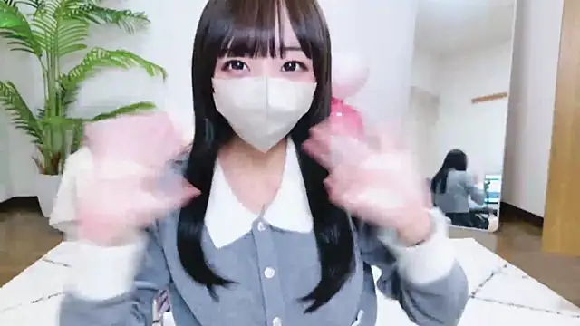 Snapshot of Mashiro-chan chatting on 11.07.25 Mashiro-chan online show from 11.07.25