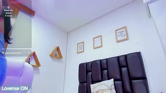 karol bustamante online show from 11.04.25