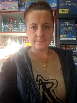 Fluturas2 online show from 10.16.25