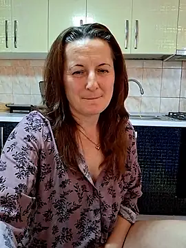 Fluturas2 online show from 11.14.25