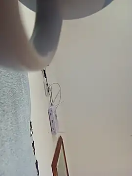 Snapshot of Alisson_Morgann chatting on 12.14.25 Alisson Morgann online show from 12.14.25