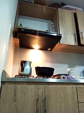 Snapshot of Alisson_Morgann chatting on 12.20.25 Alisson Morgann online show from 12.20.25